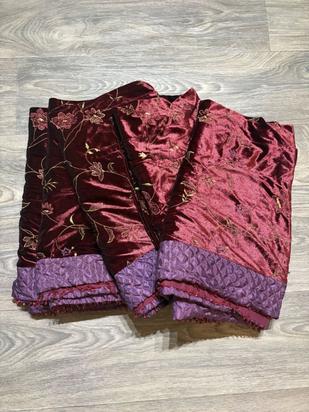 VTG JCPenney Home Velvet Curtain Valance Floral Embroidery Purple Smocked Beaded